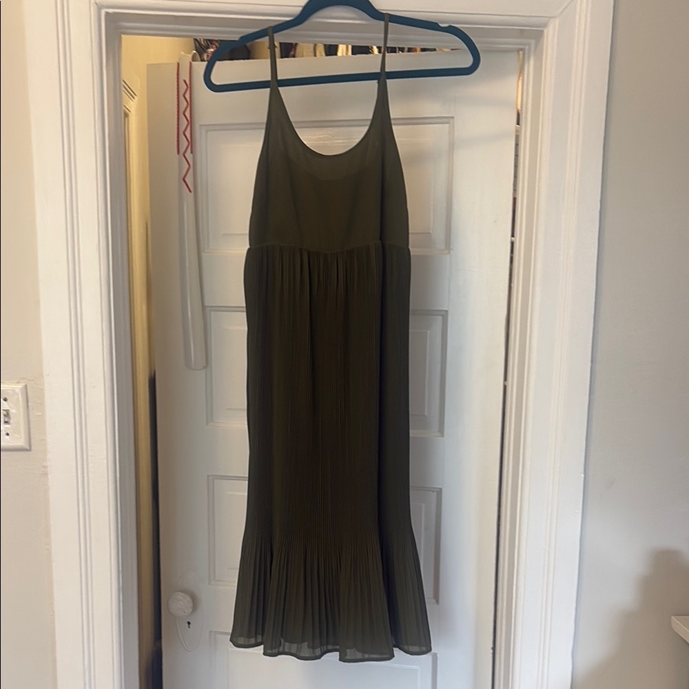 Olive Green Pleated Spaghetti Strap Midi Dress